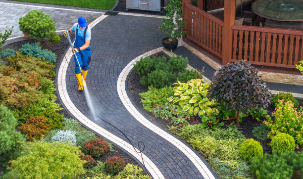 Best Pressure Washing Patio  in Racine, WI